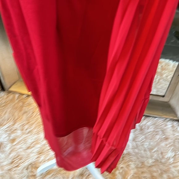 RED JEWELLED COLLAR DRESS - Picture 7 of 7